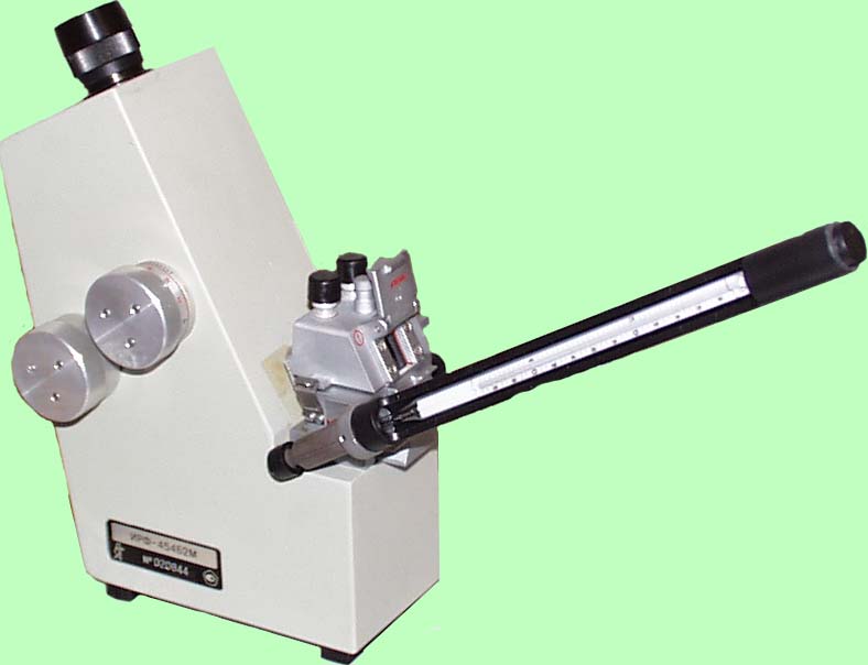 Рефрактометр ИРФ-454 Б2М с подсветкой