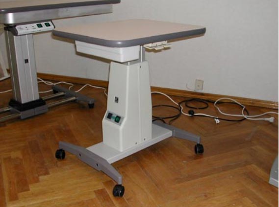 Стол офтальмологичесий электрический, регулируемый